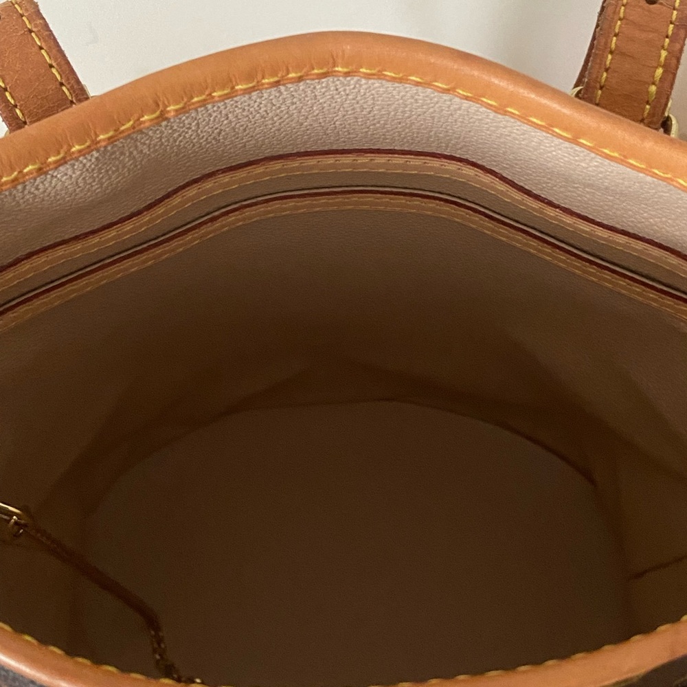 โญ๏ธSOLD โญ๏ธ Louis Vuitton Petit (PM) Bucket Bag - Picture 10 of 14